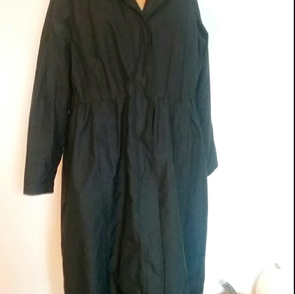 L.L. Bean Black Hooded Trench Coat Plus Size 2x - Picture 2 of 14
